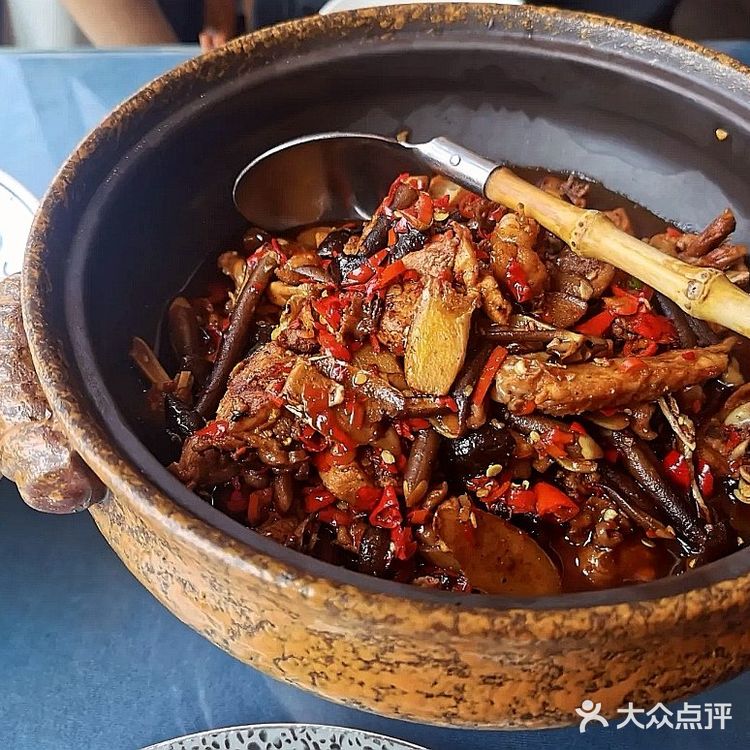 藏在家附近的宝藏湘菜馆