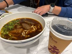 -康师傅私房牛肉面(申虹店)