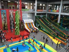 -蒙特利亲子乐园