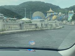 -平湖九龙山乐满地水上乐园