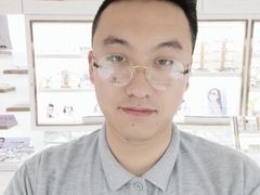 -翰佐蔡司小乐圆·依视路星趣控·暴龙眼镜折扣店
