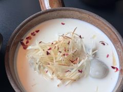 乍甸奶白酒-Ameigo梅果·云贵川bistro(长宁来福士店)