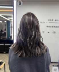 -奈川烫染Salon
