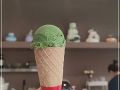 -Fridi Patisserie Cafe