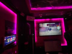 -UK派对KTV(日月广场店)