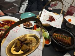 -鸽子侯·家宴·平价海鲜(绿地店)