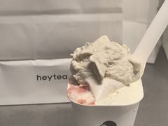 -喜茶(上海打浦桥日月光gelato lab+店)