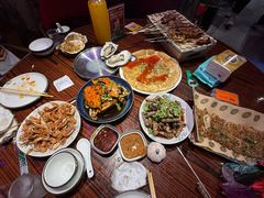 -蚝堡海鲜·威海菜·海肠捞饭·烧烤·亚洲吃蚝公司(幸福门店)