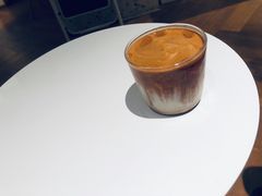 -Line 咖啡(石厦花园店)