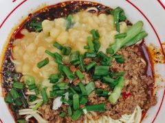 -叶伟胡辣壳面(两路口店)
