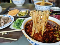 -吾穆勒蓬灰牛肉面·清真(北滨河中路店)
