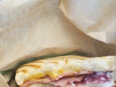 -星巴克(兰州中川机场T2出发店)