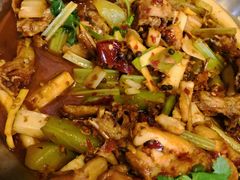 -重庆鸡公煲·青锅花椒鱼(牡丹江路店)