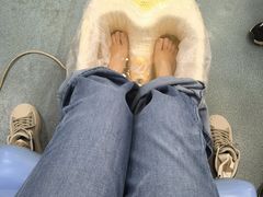 -朋朋修脚(友好广场店)