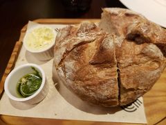 -恰餐厅及酒吧 CHAR Bar & Grill (北京丽都皇冠假日店)