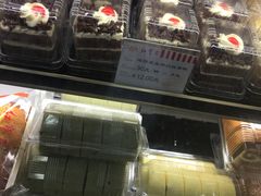 特浓黑森林白脱蛋糕-红宝石·鲜奶小方(万航店)