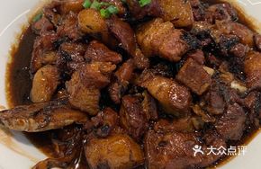 Preserved Mustard Greens Braised Pork Belly