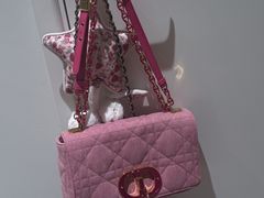 -小飞侠奢侈品回收 寄卖 养护(宝山宝龙广场店)