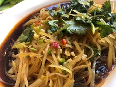 土豆丝-美极鲜食坊(宝安南路店)