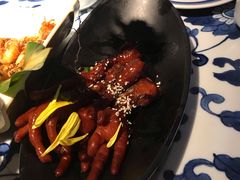 吮指鸡爪-桂满陇天书(南京德基旗舰店)