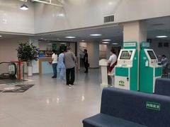 -大连何氏眼科医院