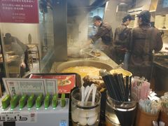 -熊大师牛羊粉(红谷凯旋店)