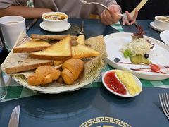 -起士林西餐厅(东经路店)