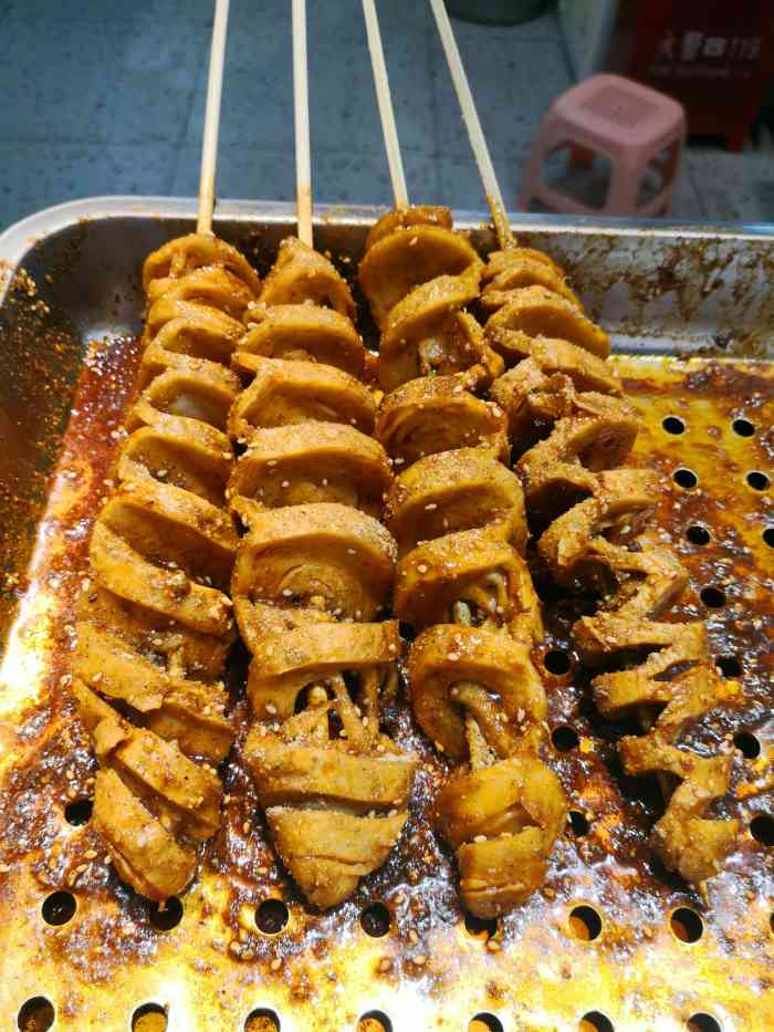 户部巷烤面筋(王府井大v小巷美食街店)-"和妈妈一起来武汉旅游四天与