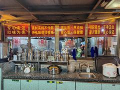 -食德喜·阳山鸡王食研基地