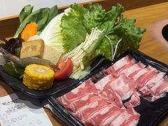 -呷哺呷哺(万达新世界店)