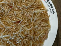 素颜鱼香肉丝-直隶安家牛肉罩饼(七一路店)