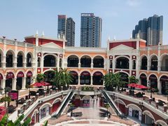 -佛罗伦萨小镇广佛名品奥特莱斯(疏港路店)