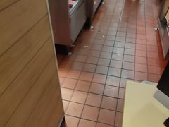 -麦当劳(东苑丽宝商业广场店)