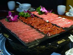 鲜切牛肉-蜀滋香鲜鱼火锅(黄金路店)