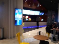 -大地影院(上海南汇店)