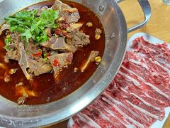 -大众跷脚牛肉馆·非遗传承单位(峨眉山店)