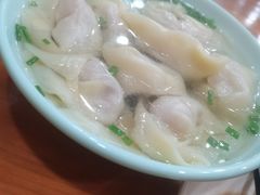 -潘国仙耳光馄饨(黄家阙路店)