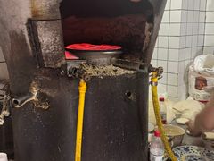 -三兄弟高炉烧饼