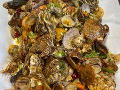 -东来菜馆•手抓海鲜家常菜•海鲜锅贴(鸽子窝店)