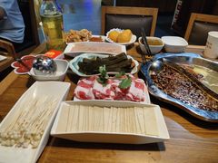 肥牛-傣妹火锅(南京东路一店)