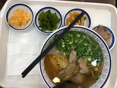 -陇兴楼兰州拉面(西安咸阳国际机场店)