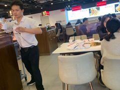 -老佛爷铜炉蛙锅(海岸城店)