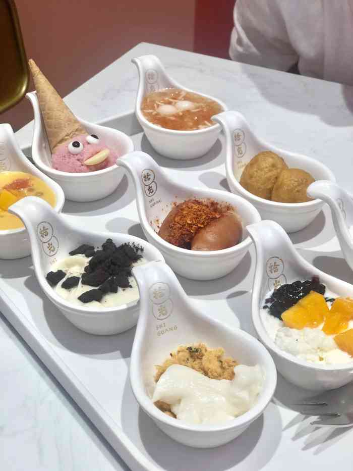 拾光·小碗甜品(建设路店)-"最近天气越来越热,各种冷饮也是越来越受