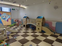 -沥鲨亲子游泳俱乐部(金沙洲中心)