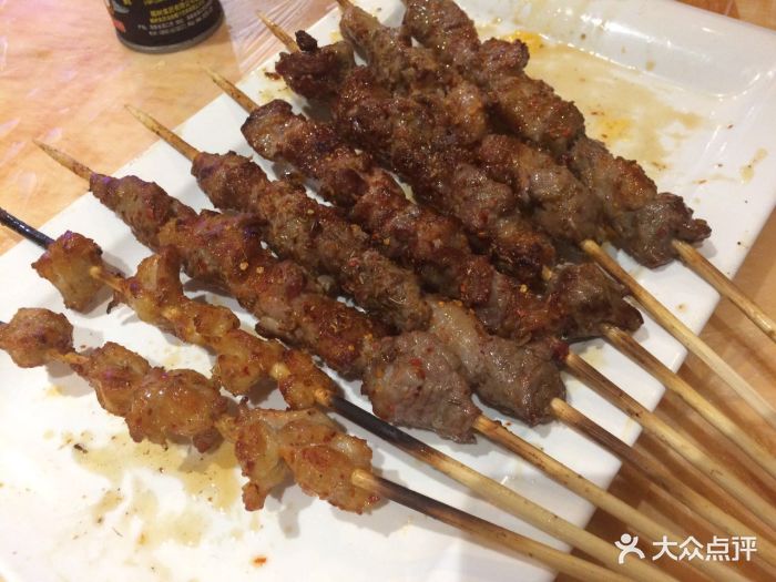 恋火碳烤(京华路店)-羊肉串-菜-羊肉串图片-上海美食-大众点评网