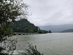 -星湖旅游景区七星岩