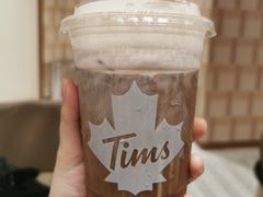 燕麦浮云冷萃-Tims天好咖啡·贝果(雁展路万象天地店)