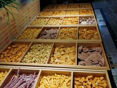 -九寸花汀海鲜烤肉自助(中东迪克店)