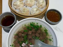 -馋三尺蟹粉小笼(人民广场店)