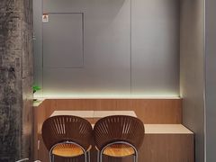 等位区-Something For(中洲湾店)